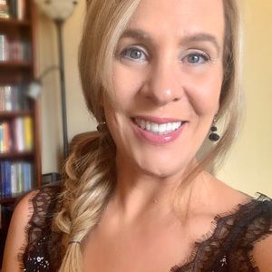 Meet your Posher, Karen